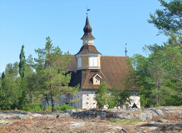 Церковь 16 в. на Kumlinge